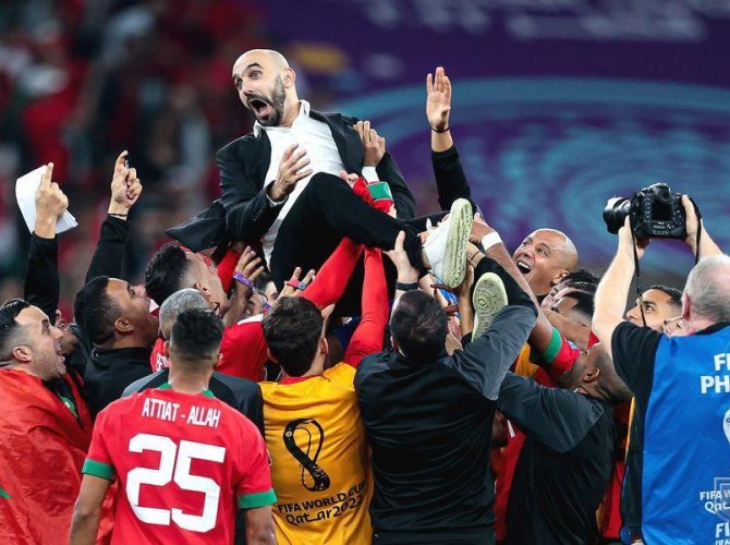 Главный тренер марокканцев Валид Реграги в восторге. Как и весь мир. 